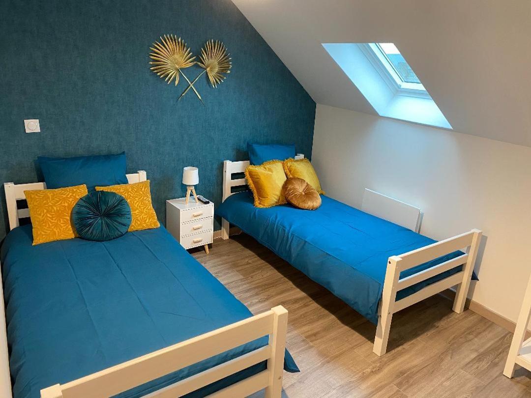 Appartement Chaleureux Wifi Et Parking Gratuit Givet Exterior photo